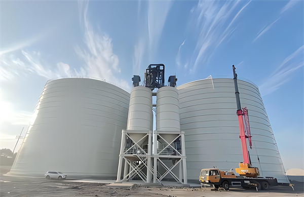 白银大型钢板库